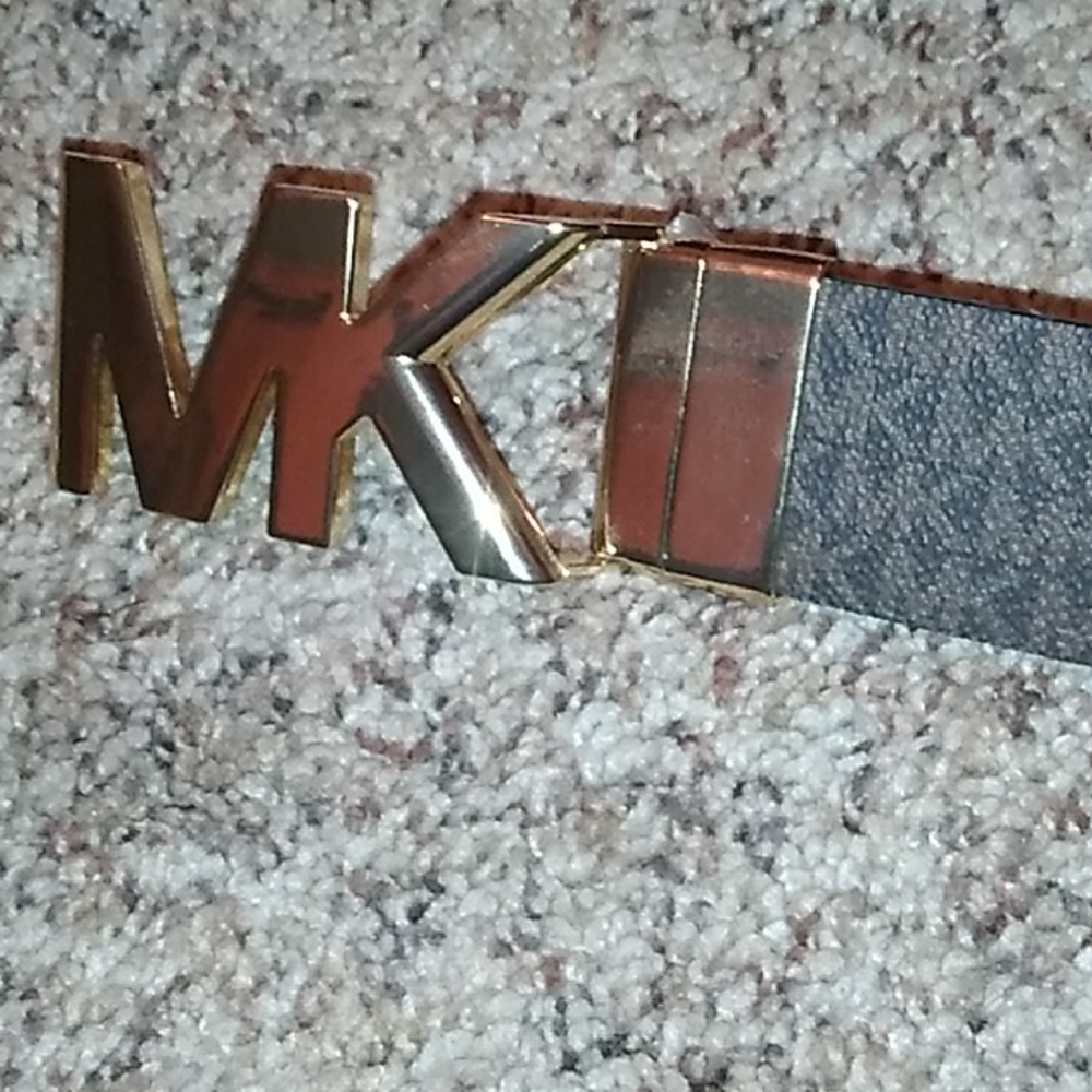 Michael Kors belt